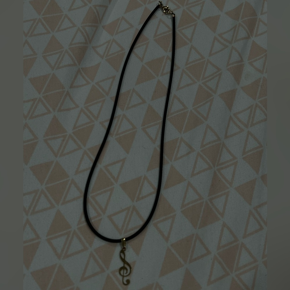 Necklace - Picture 3 of 4